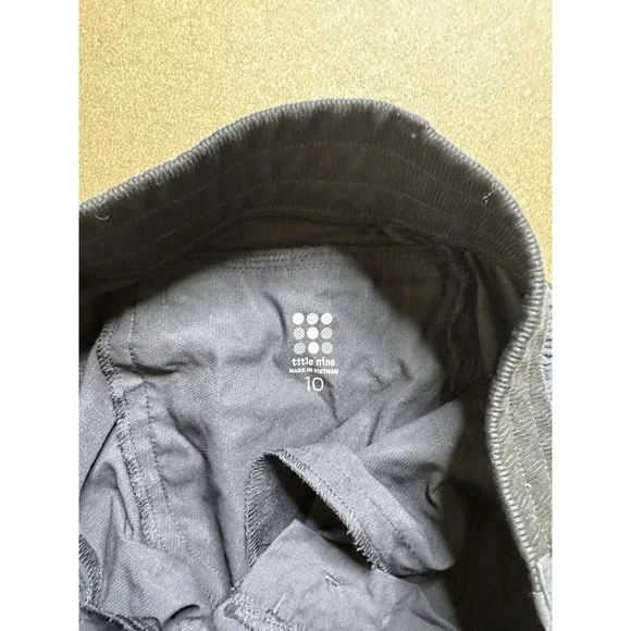 Title Nine Womens Size 10  Recycled Clamber 2.0 Hiking Pants blac Outdoor 230994 - Picture 6 of 9